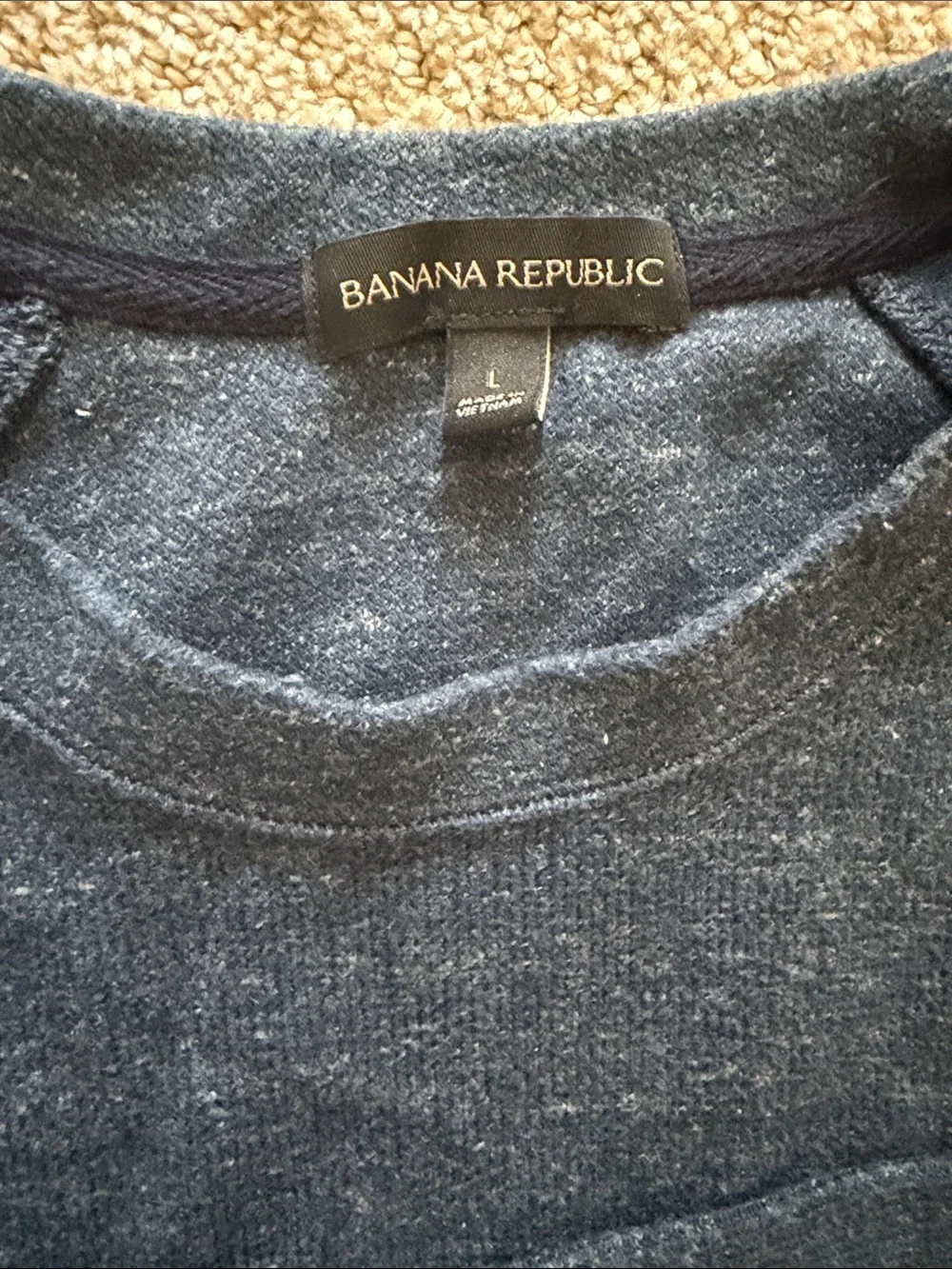 Banana Republic Men’s Heather Charcoal Crewneck Sweater